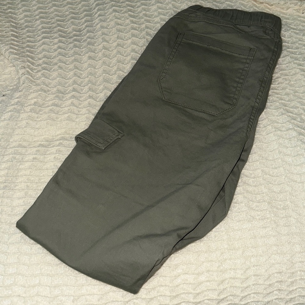 Green low rise cargo jeans